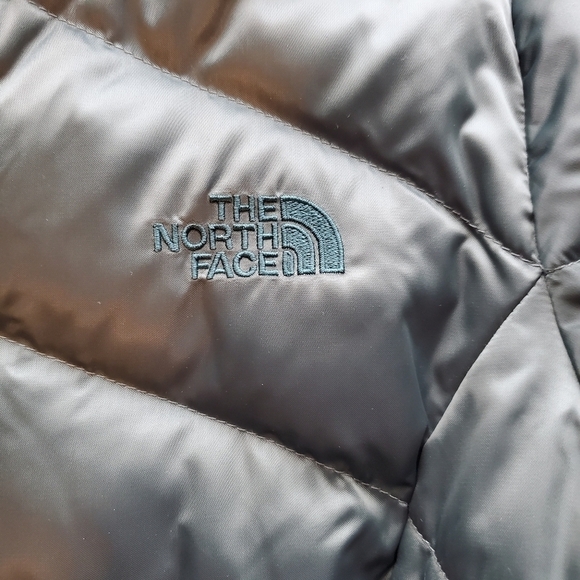 The North Face Jacket - Picture 6 of 7